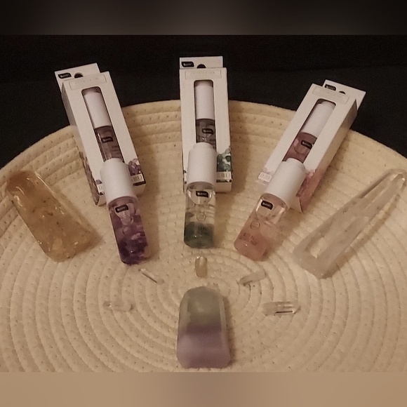 Crystal Infused Cuticle Oils Green Adventurine, Purple Amethyst, Rose Quartz NIB - Picture 5 of 5